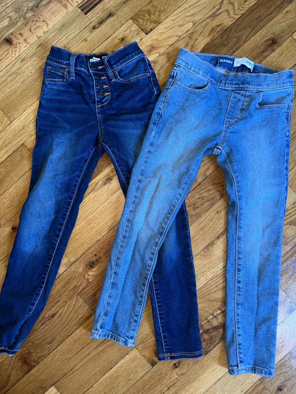 Old Navy Girls' Skinny Jeans Duo - Dark Indigo & Light Blue